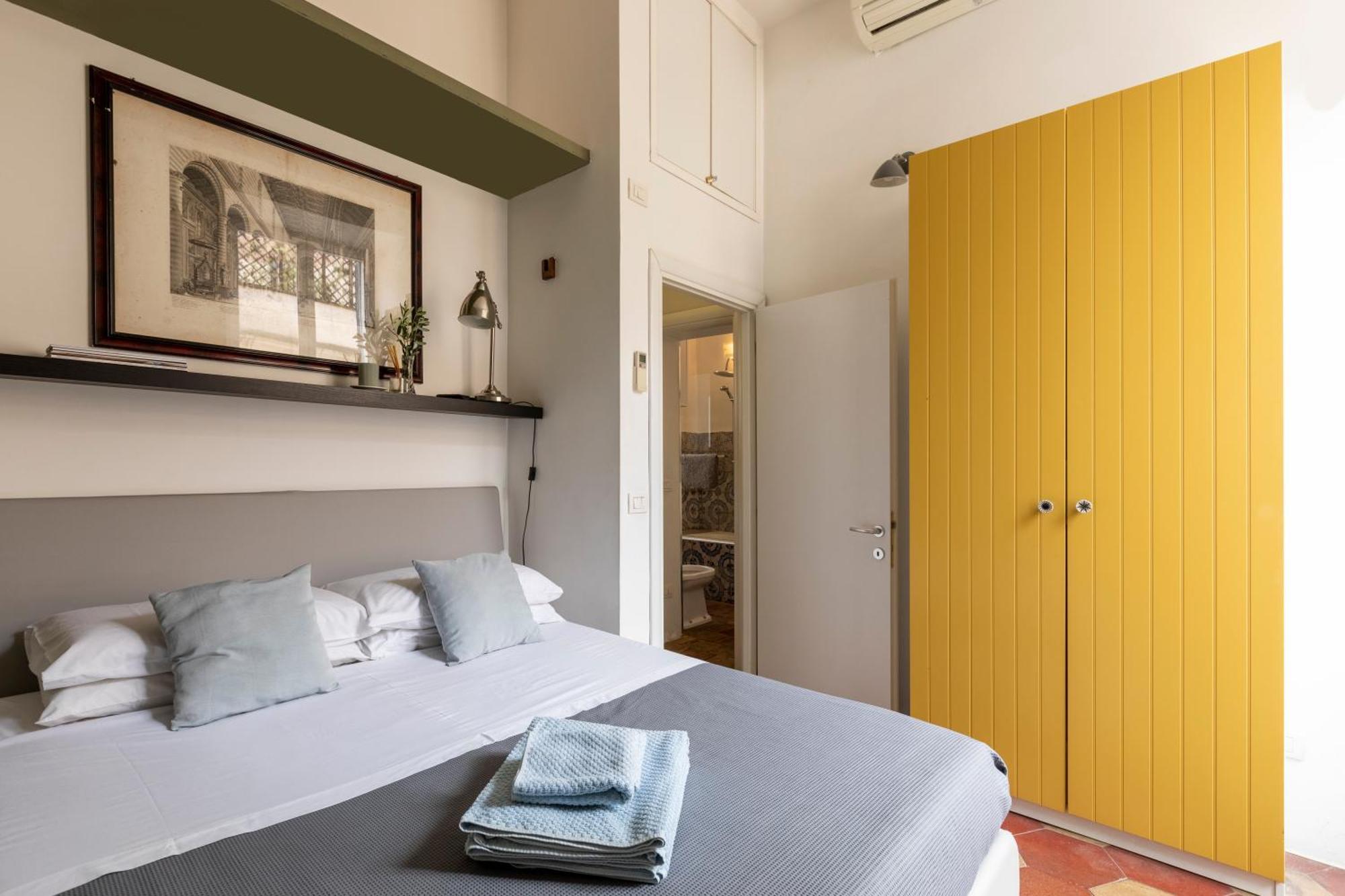Colosseo Apartment- Heart Of Rione Monti Рим Экстерьер фото